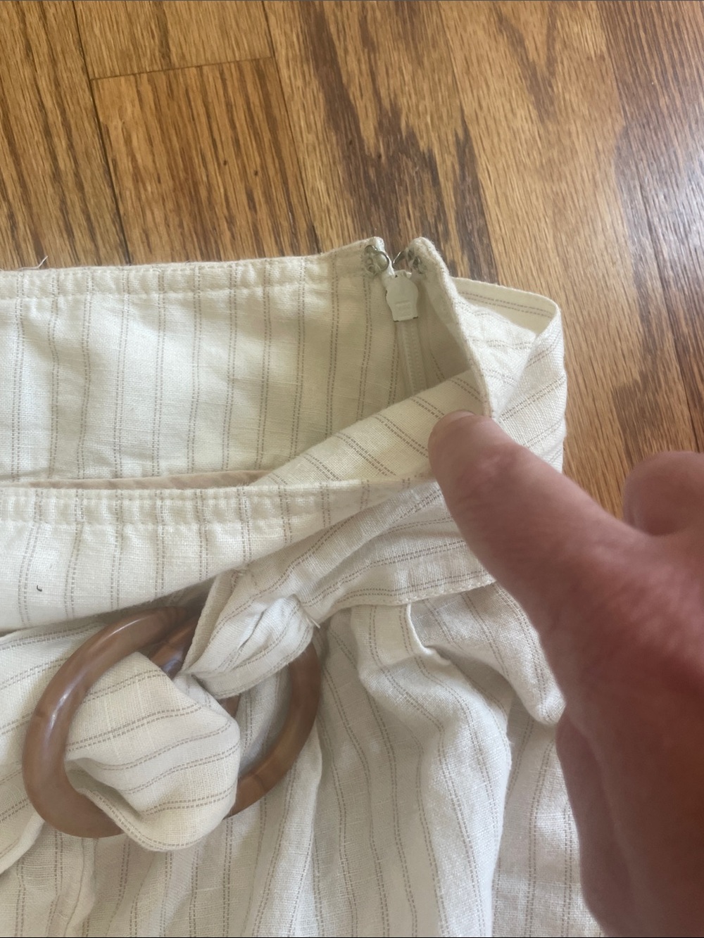 Anthropologie Cream Striped Linen Blend Wide-Leg Belted Pants Culottes Size 0 - Picture 10 of 11
